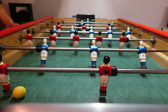 悲喜两重天！孙兴慜失点后表情极度痛苦，穆勒晋级后喜笑颜开