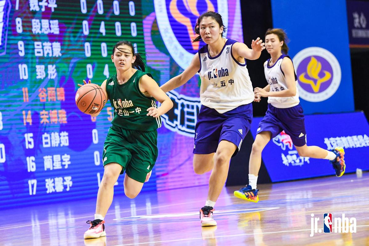 迪卡尼奥：索默瞎扑救导致丢球；恰20本应该犯规阻止米兰反击